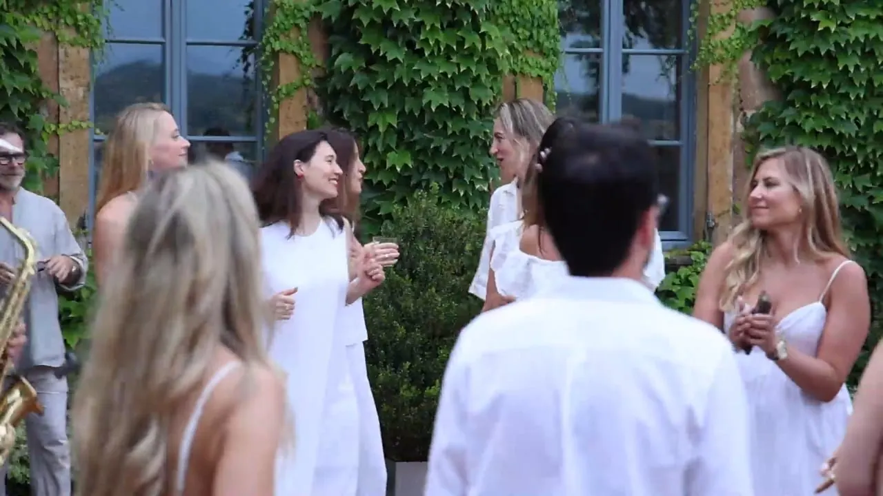 Vignette de la vidéo « Cocktail Mariage - mikOsax », saxophoniste pour vin d'honneur